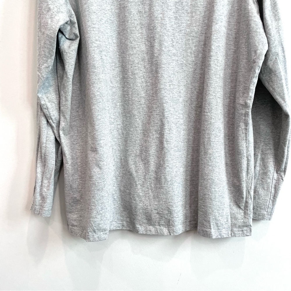 Nike The Nike Tee Athletic Cut Long Sleeve T-Shirt - Picture 9 of 10